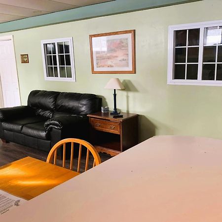 Love Hotels St John River By Oyo At Fort Kent Me Saint John Plantation Esterno foto