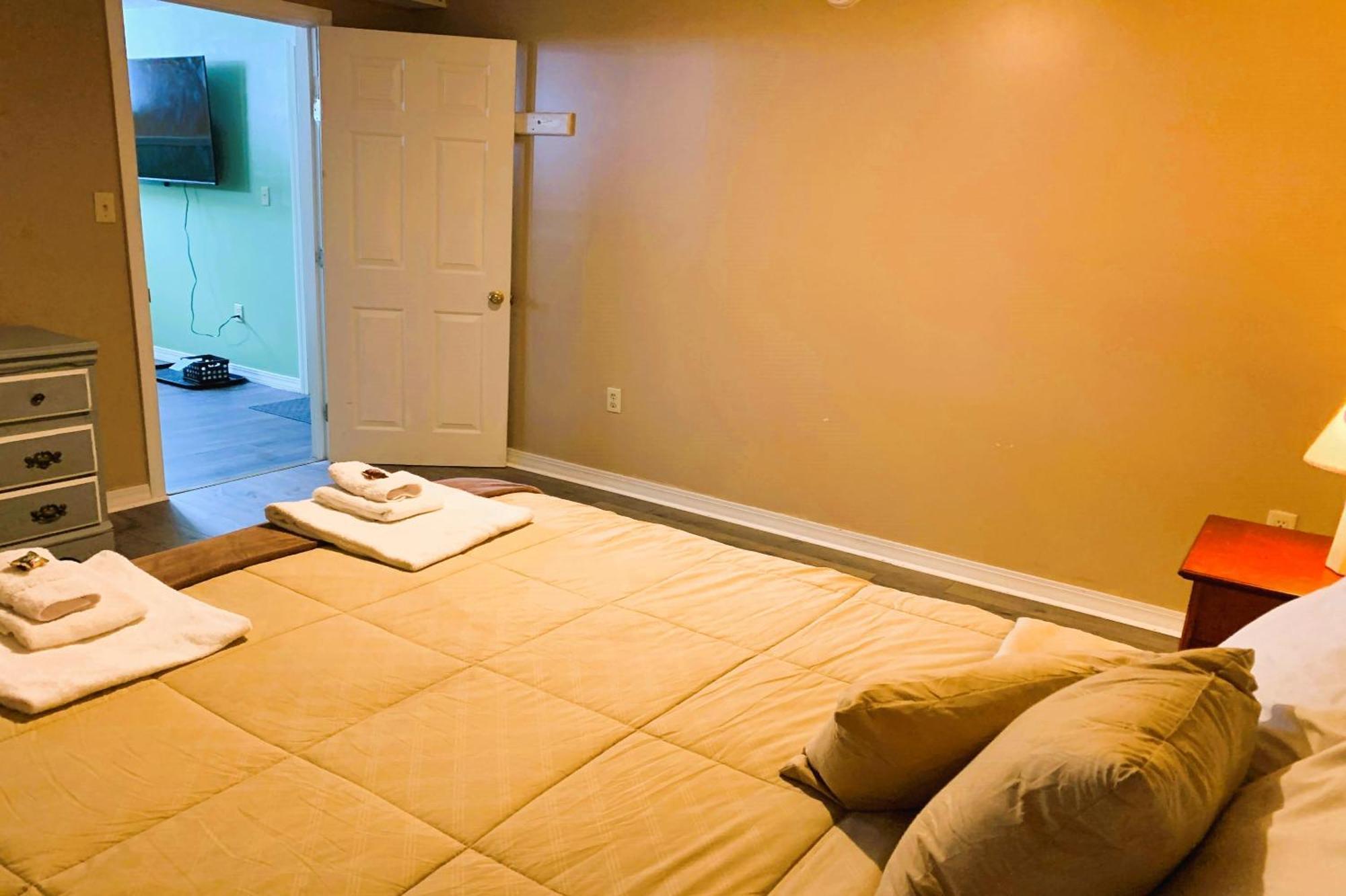 Love Hotels St John River By Oyo At Fort Kent Me Saint John Plantation Esterno foto