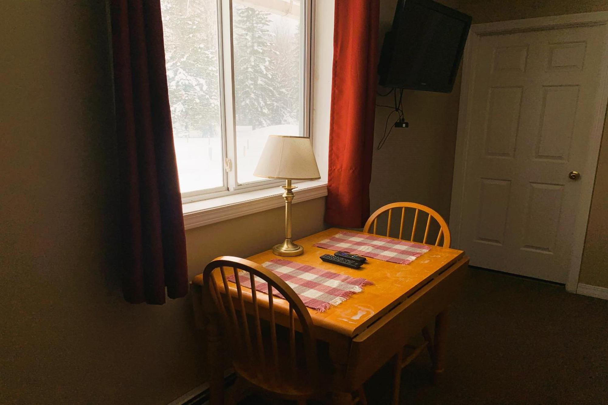 Love Hotels St John River By Oyo At Fort Kent Me Saint John Plantation Esterno foto