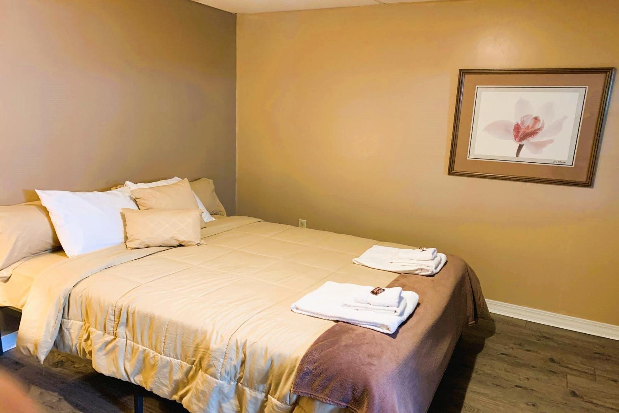 Love Hotels St John River By Oyo At Fort Kent Me Saint John Plantation Esterno foto