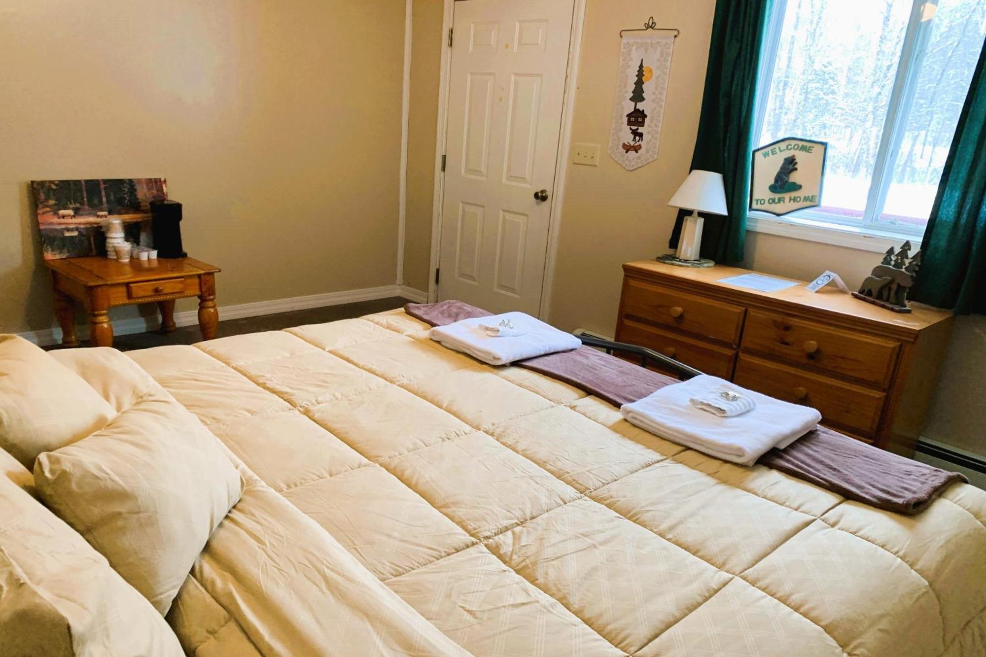 Love Hotels St John River By Oyo At Fort Kent Me Saint John Plantation Esterno foto