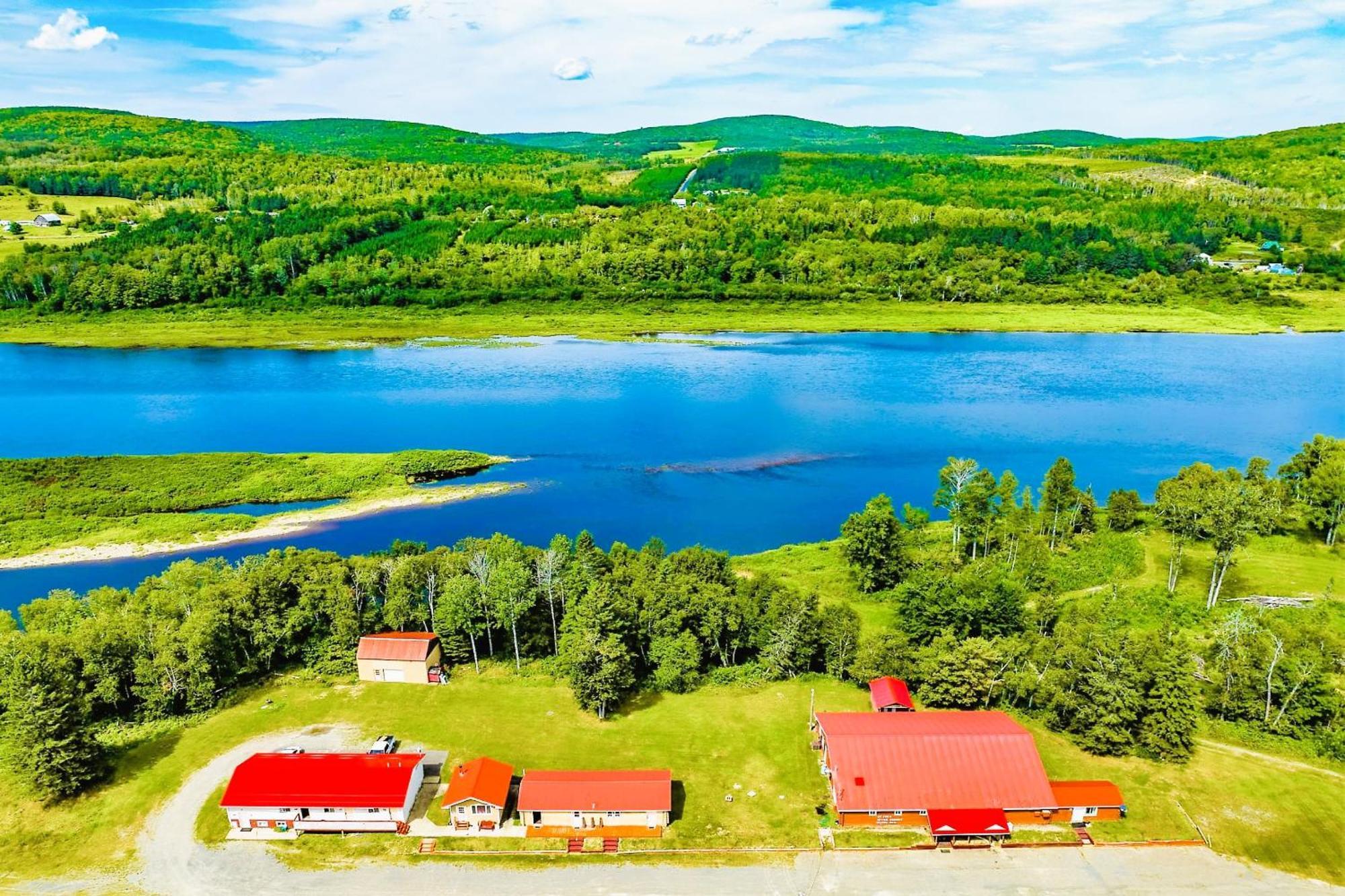 Love Hotels St John River By Oyo At Fort Kent Me Saint John Plantation Esterno foto